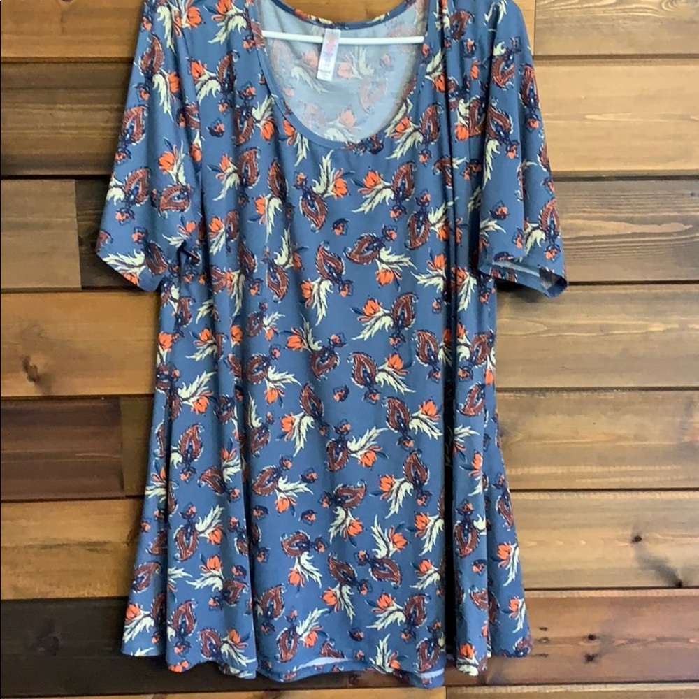 2XL LuLaRoe Perfect Tee
